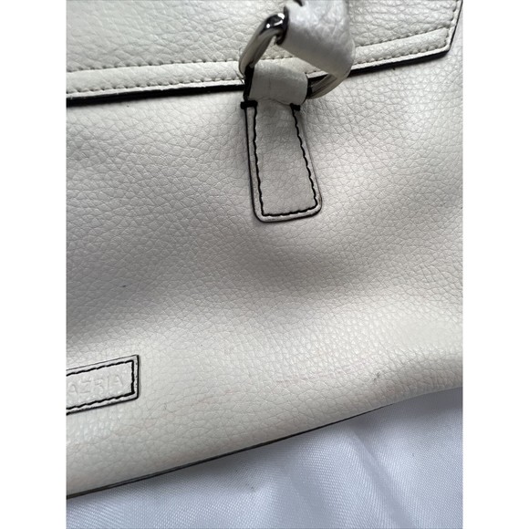 BCBG Cream Beige Purse Shoulder Bag Buckle Accent 3 Compartment Leather - Picture 8 of 16